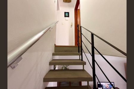 Casa à venda com 120m², 2 quartos e 1 vaga