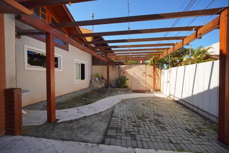 Casa para alugar com 300m², 3 quartos e 4 vagasGaragem