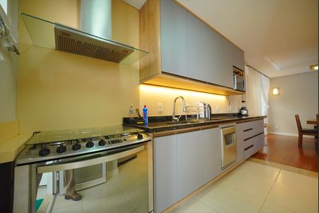 Casa para alugar com 300m², 3 quartos e 4 vagasCozinha