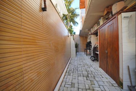 Casa para alugar com 300m², 3 quartos e 4 vagasÁrea externa