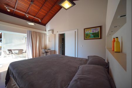 Casa para alugar com 300m², 3 quartos e 4 vagasSuíte