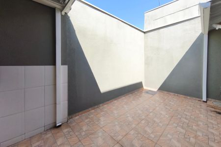 Casa para alugar com 280m², 3 quartos e 2 vagasQuintal