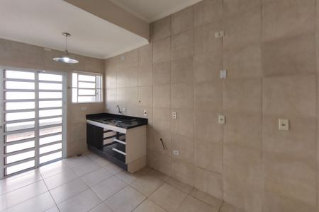 Casa para alugar com 280m², 3 quartos e 2 vagasCozinha