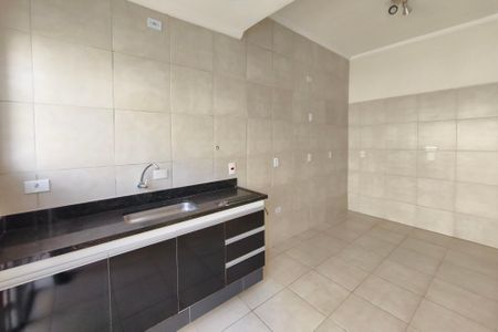 Casa para alugar com 280m², 3 quartos e 2 vagasCozinha