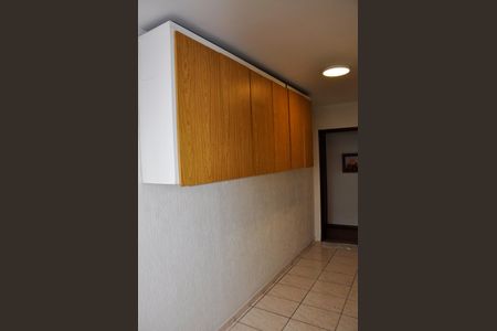 Apartamento à venda com 55m², 2 quartos e 1 vagaDetalhe - Cozinha