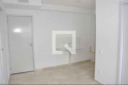 Sala/cozinha de apartamento para alugar com 2 quartos, 55m² em Piqueri, São Paulo