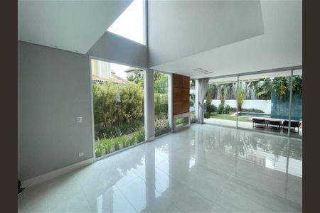 Casa à venda com 4 quartos, 555m² em Residencial Morada dos Lagos, Barueri