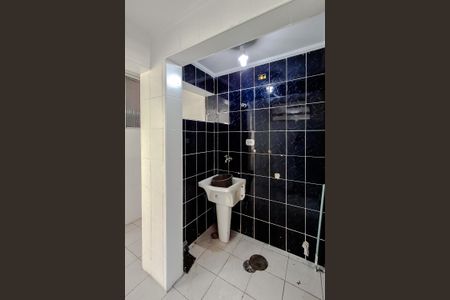 Apartamento à venda com 70m², 2 quartos e 1 vagaÁrea de Serviço