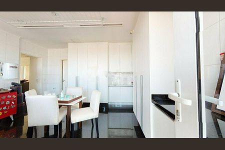 Apartamento à venda com 4 quartos, 297m² em Jardim Analia Franco, São Paulo