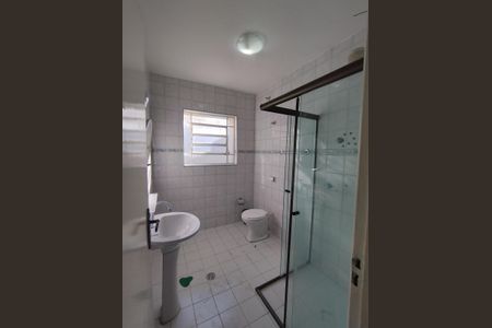 Casa para alugar com 120m², 3 quartos e 1 vagaBanheiro - torneira