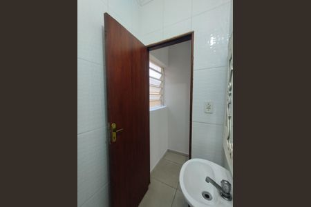 Casa para alugar com 120m², 3 quartos e 1 vagaBanheiro - torneira