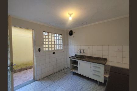 Casa para alugar com 120m², 3 quartos e 1 vagaCozinha - Torneira