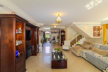 Sala de casa para alugar com 6 quartos, 697m² em Chácara Mafalda, São Paulo