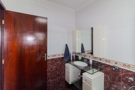Casa para alugar com 697m², 6 quartos e 7 vagas Casa para alugar com 697m², 6 quartos e 7 vagasBanheiro da Suíte 1