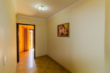 Casa para alugar com 697m², 6 quartos e 7 vagas Casa para alugar com 697m², 6 quartos e 7 vagasHall dos Quartos