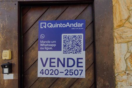 Casa para alugar com 697m², 6 quartos e 7 vagas Casa para alugar com 697m², 6 quartos e 7 vagasPlaca