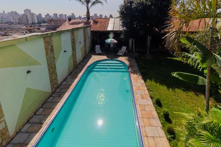 Vista de casa para alugar com 6 quartos, 697m² em Chácara Mafalda, São Paulo