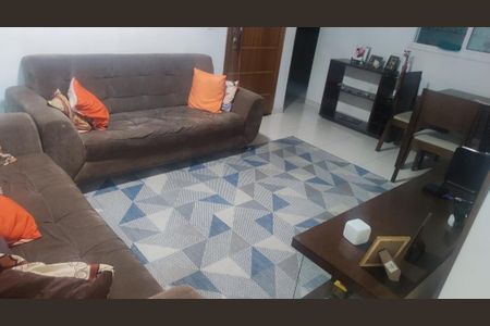 Apartamento à venda com 121m², 2 quartos e 1 vaga Apartamento à venda com 121m², 2 quartos e 1 vagaSala