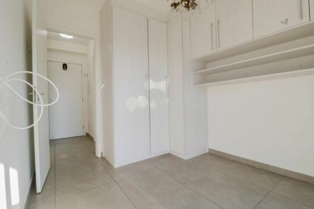 Apartamento à venda com 41m², 1 quarto e 1 vaga