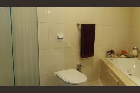 Casa à venda com 150m², 3 quartos e 3 vagas