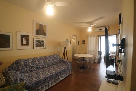 Apartamento para alugar com 74m², 1 quarto e 2 vagas Apartamento para alugar com 74m², 1 quarto e 2 vagasSala