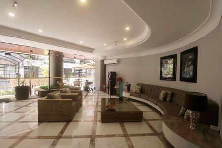Apartamento para alugar com 74m², 1 quarto e 2 vagas Apartamento para alugar com 74m², 1 quarto e 2 vagasHall de entrada