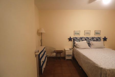 Quarto de apartamento para alugar com 1 quarto, 74m² em Morro do Maluf, Guarujá