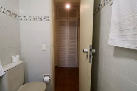 Apartamento para alugar com 74m², 1 quarto e 2 vagas Apartamento para alugar com 74m², 1 quarto e 2 vagasBanheiro Social