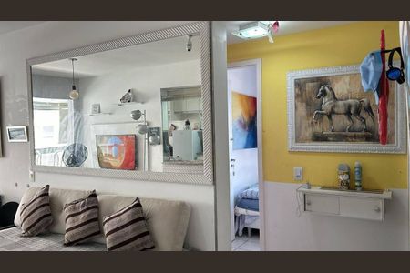 Apartamento à venda com 74m², 2 quartos e sem vaga