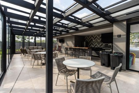Apartamento à venda com 88m², 2 quartos e 2 vagas Apartamento à venda com 88m², 2 quartos e 2 vagasChurrasqueira