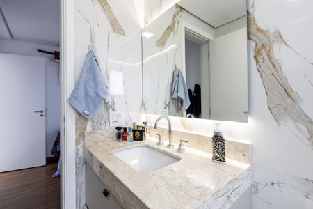Apartamento à venda com 88m², 2 quartos e 2 vagas Apartamento à venda com 88m², 2 quartos e 2 vagasQuarto 2 - Banheiro da Suite