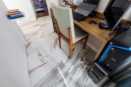 Apartamento à venda com 88m², 2 quartos e 2 vagas Apartamento à venda com 88m², 2 quartos e 2 vagasEscritório