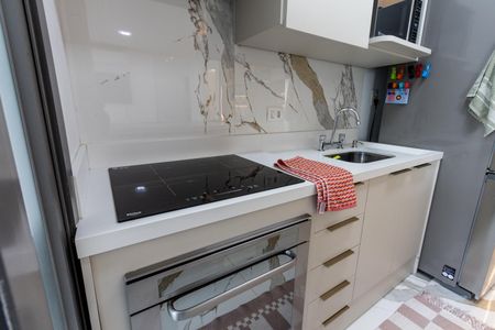 Apartamento à venda com 88m², 2 quartos e 2 vagas Apartamento à venda com 88m², 2 quartos e 2 vagasCozinha