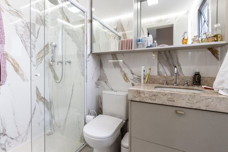 Apartamento à venda com 88m², 2 quartos e 2 vagas Apartamento à venda com 88m², 2 quartos e 2 vagasQuarto 1 - Banheiro da Suite