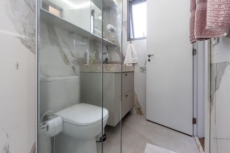Apartamento à venda com 88m², 2 quartos e 2 vagas Apartamento à venda com 88m², 2 quartos e 2 vagasQuarto 1 - Banheiro da Suite