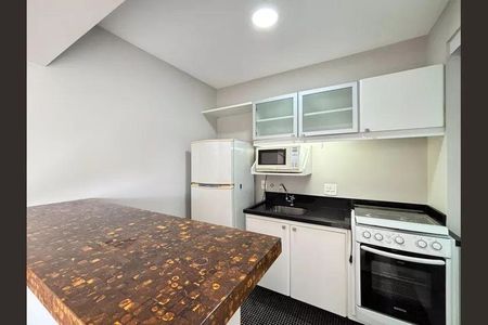 Apartamento à venda com 1 quarto, 48m² em Moema, São Paulo
