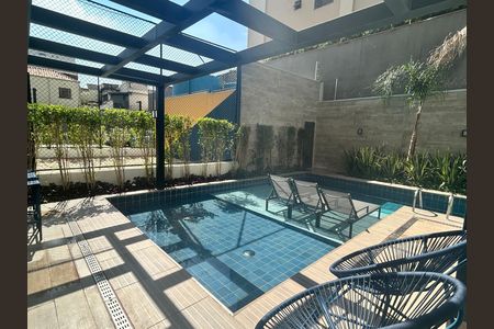 Apartamento para alugar com 38m², 2 quartos e sem vaga Apartamento para alugar com 38m², 2 quartos e sem vagaPiscina