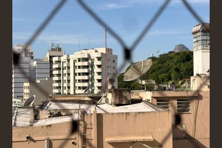 Apartamento à venda com 59m², 1 quarto e 1 vaga