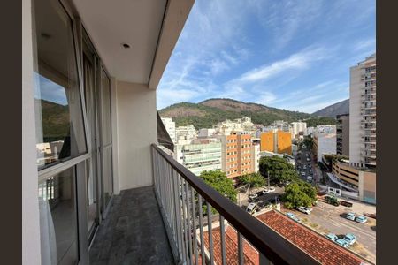 Apartamento à venda com 59m², 1 quarto e 1 vaga