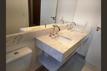 Apartamento à venda com 137m², 3 quartos e 2 vagas