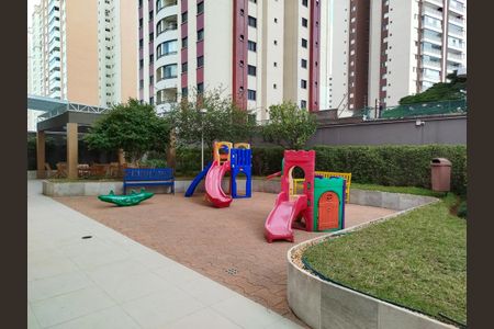 Apartamento à venda com 137m², 3 quartos e 2 vagas