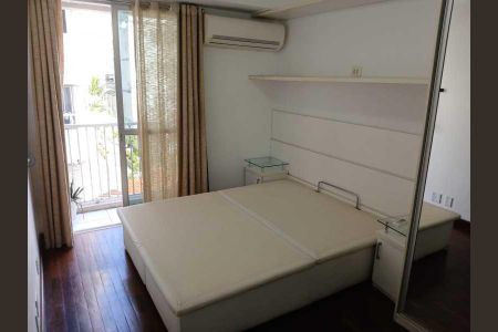 Apartamento à venda com 77m², 2 quartos e 1 vaga
