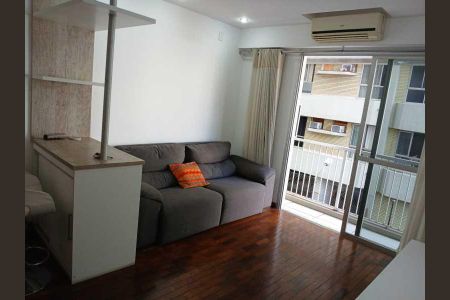 Apartamento à venda com 77m², 2 quartos e 1 vaga