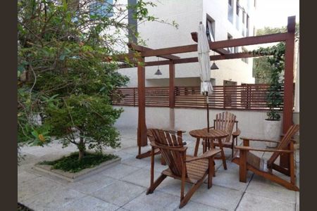 Apartamento à venda com 42m², 1 quarto e 1 vaga