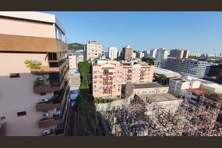 Apartamento à venda com 70m², 2 quartos e 1 vaga