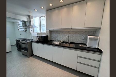 Apartamento à venda com 118m², 3 quartos e 1 vaga