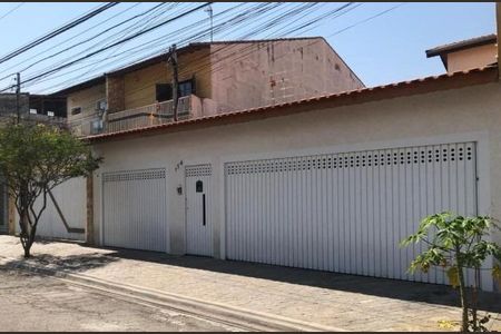 Casa à venda com 392m², 4 quartos e 5 vagas