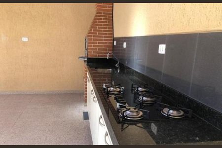 Casa à venda com 4 quartos, 392m² em Vila Regina, São Paulo