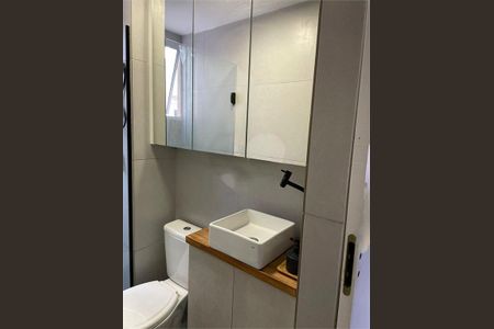 Apartamento à venda com 2 quartos, 39m² em Vila Santos, São Paulo