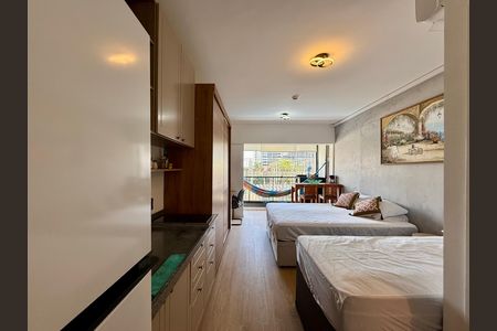 Studio para alugar com 28m², 1 quarto e sem vaga Studio para alugar com 28m², 1 quarto e sem vagaCozinha